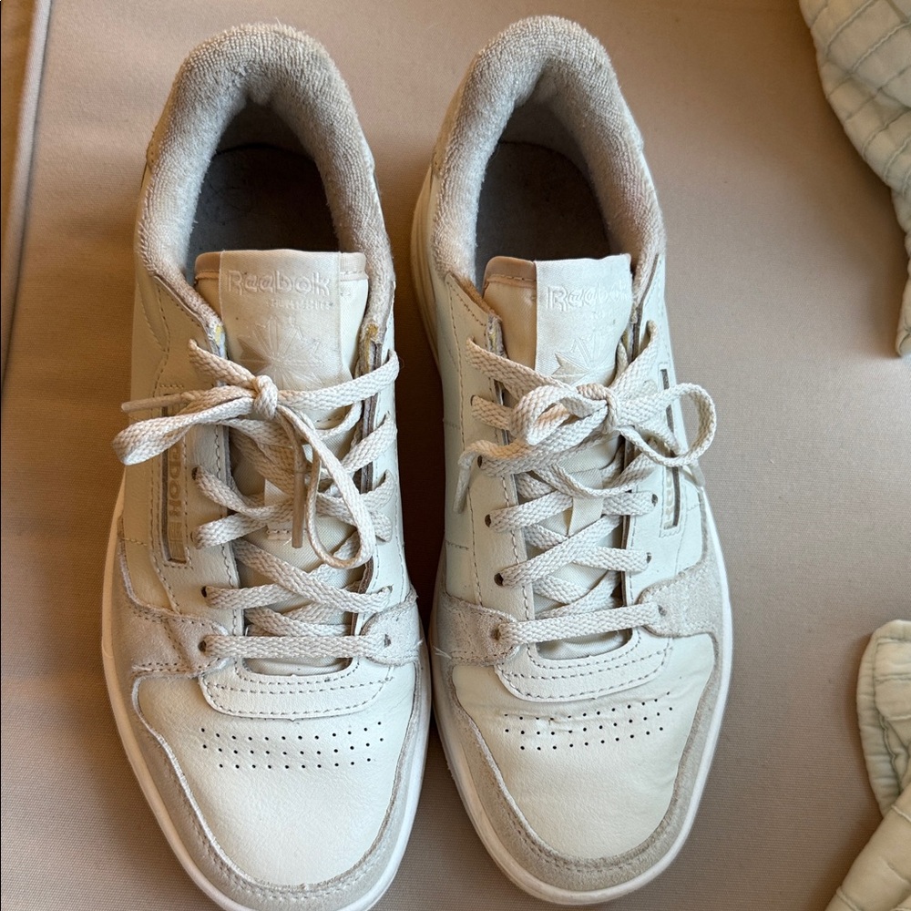 Reebok Classic Phase Court Creamy White Sneakers